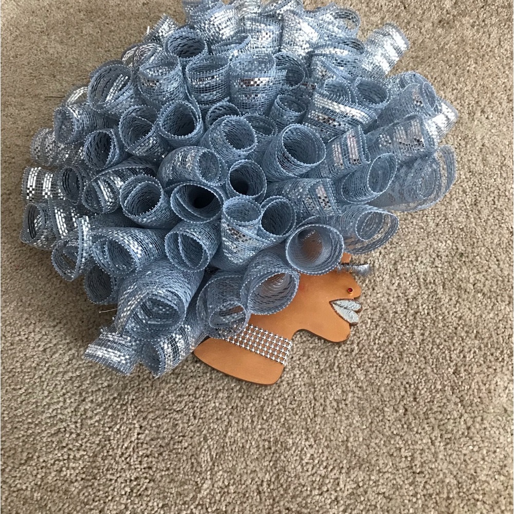 Deco Mesh Diva Wreath